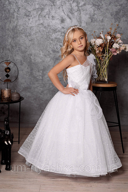 Длинное блестящее белое платье через одно плечо Кривой Рог - изображение 6