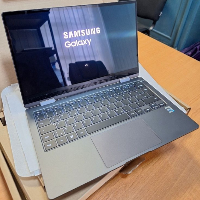 Ноутбук Samsung Galaxy Book3 360 NP730QFG-KA1DE Київ - фото 7