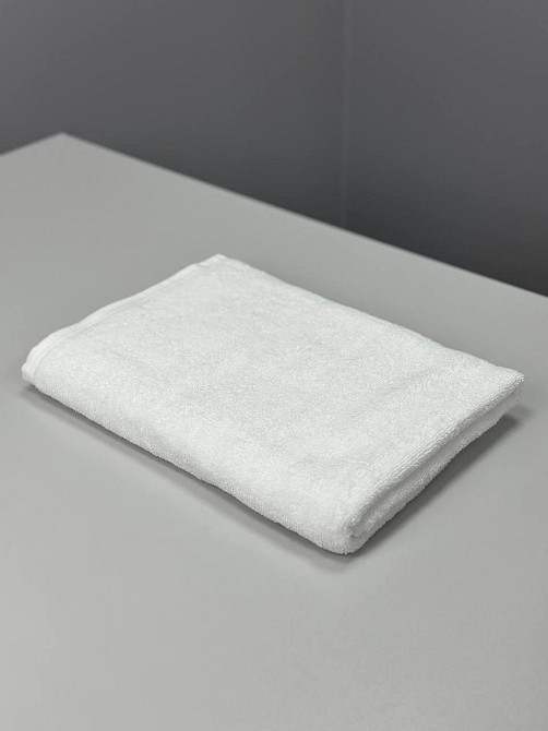 Рушник однотонний Ideal Textile 70х140 см 400 г/м2 білий (56860924) Чернівці - фото 2