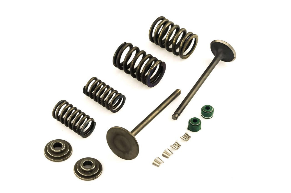 Клапаны (пара, в сборе) мотоцикл 4T CG 200 (L-90mm) Мукачево - изображение 1