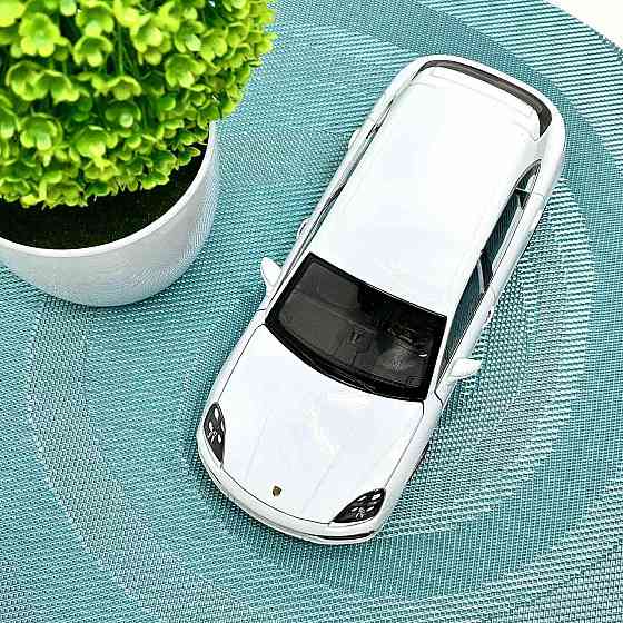 Машина Welly Nex Porsche Cayenne 1:24 інерційна відкриваються двері Вид 1 Біла (24092W) Чернігів