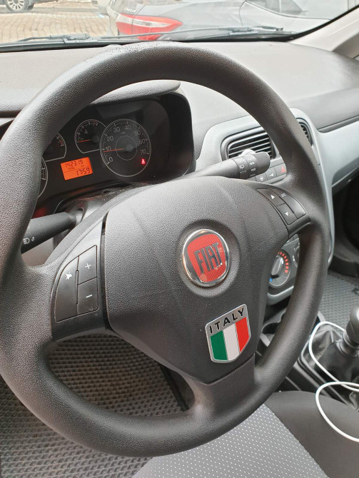 Наклейка на авто Прапори Країн алюмінієві Київ - фото 6