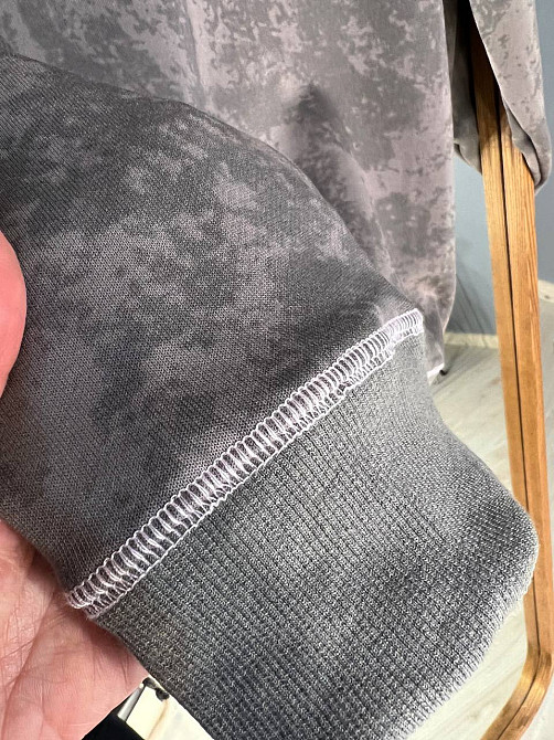 Свитшот женский Joy one 1732 удлиненный оверсайз вареный тай-дай с надписью DONELES one size, шоколад, one size Киев - изображение 9