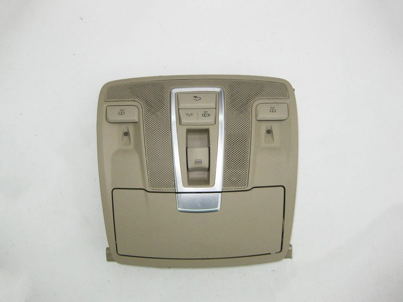 Mercedes-Benz  A1669062401 8N84 Плафон стельовий передній бежевий ML GLE W166 GL GLS X166 Одесса - изображение 1