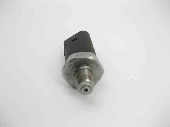 Mercedes-Benz  A0041531528 Датчик тиску в паливній рампі Одеса