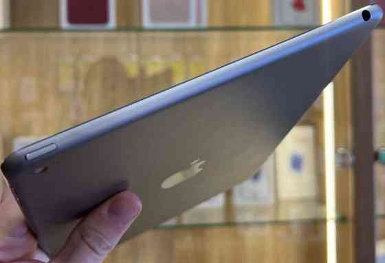 Планшет iPad Air 2 64Gb. Space Gray Wi-Fi 9.7 Київ