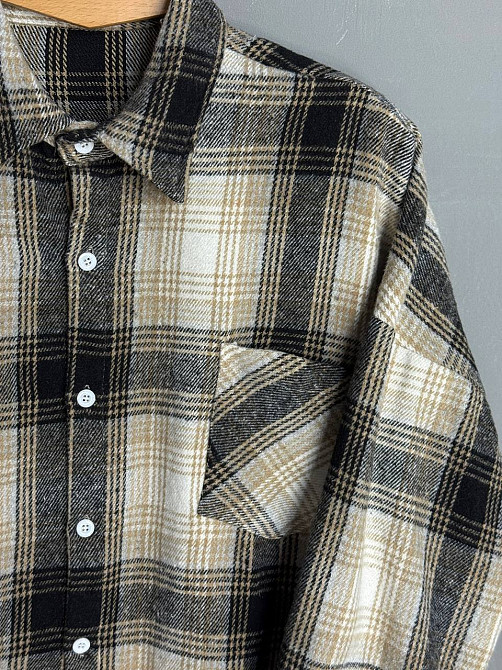 Рубашка женская A-N 211 клетчатая оверсайз в клетку теплый байковый карман one size темно бежевая, тёмнобежевый, one size Киев - изображение 20