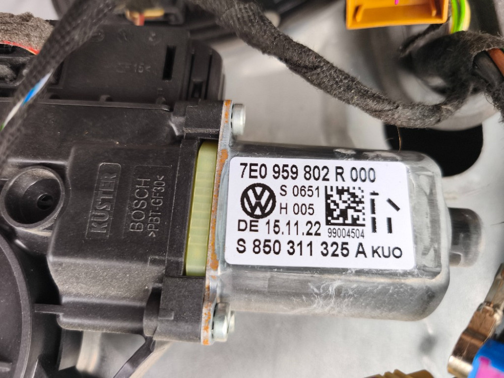 Моторчик склопідйомника передній правий VW T6 2015-2019 (7E0959802R) Ковель - изображение 2