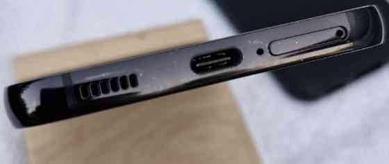 Смартфон Украинский: Samsung S22 , 2- Sim. Киев