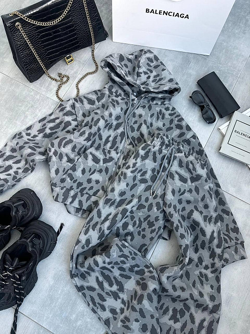 Жіночий повсякденний теплий принтований костюм двійка турецька трьохнитка на флісі Одеса - фото 7