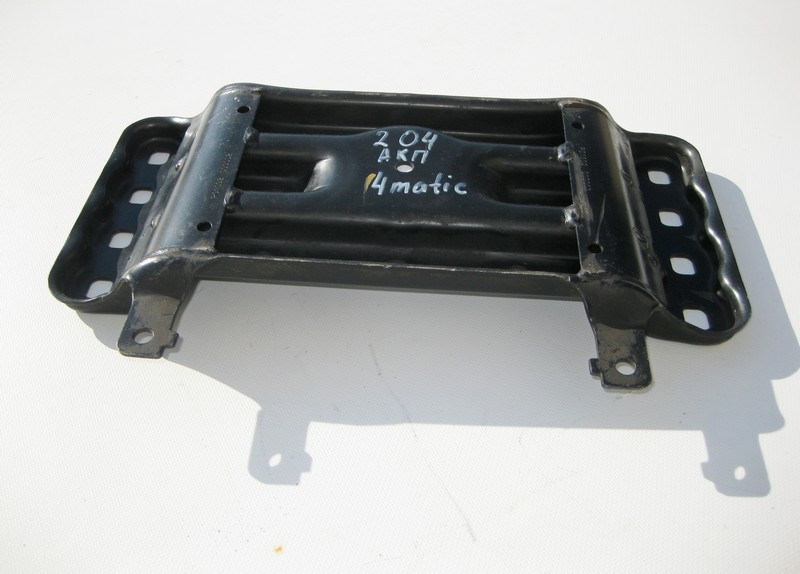 Mercedes-Benz  A2042400002 Траверса АКПП при двигунах M276 V6 3.5л M272 V6 2.5 3.0 3.5л C-Class W204 E-Class C207 4matic Одесса - изображение 3