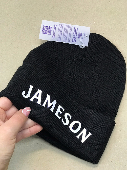 Тепла чорна шапка з написом Jameson. Чернівці - фото 3