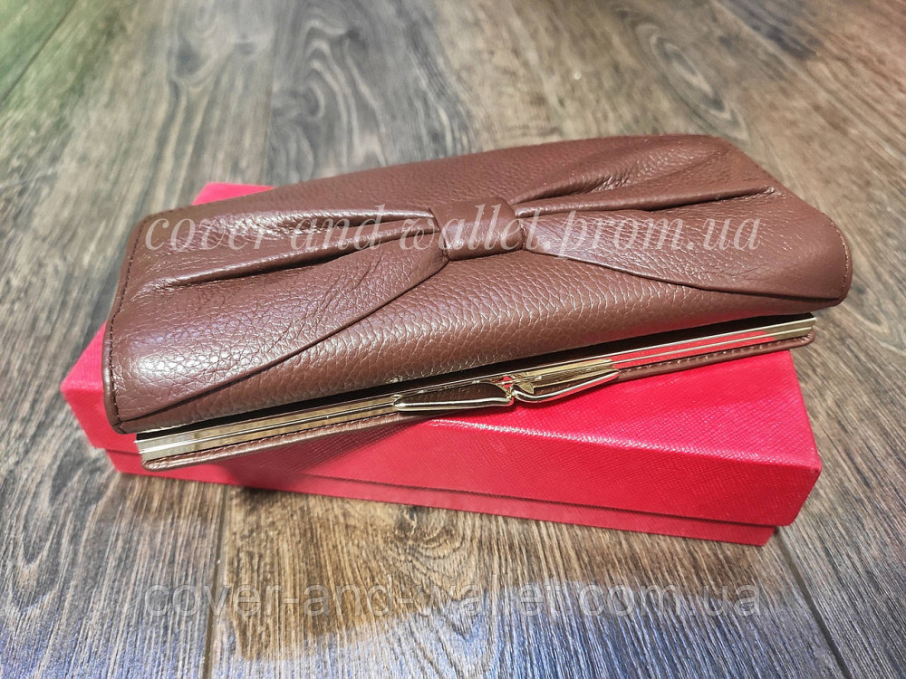 Классический женский кожаный кошелёк с бантом коричневого цвета F.Salfeite Киев - изображение 1