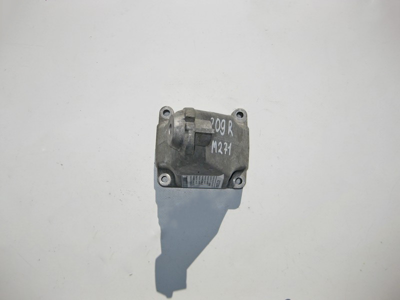 Mercedes-Benz  A2712230804 Кронштейн опори двигуна правий M271 R4 1.8 kompressor C-Class W203 E-Class W211 Одесса - изображение 2