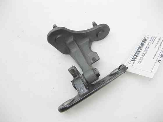 Mercedes-Benz  A1667200137 Петля передніх лівих дверей верхня ML/GLE W166 GL/GLS X166 Одеса