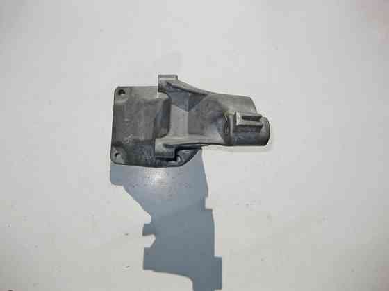 Mercedes-Benz  A6112230704 Кронштейн опори двигуна лівий OM646 R4 2.2 cdi E-Class W211 C-Class W203 Одесса