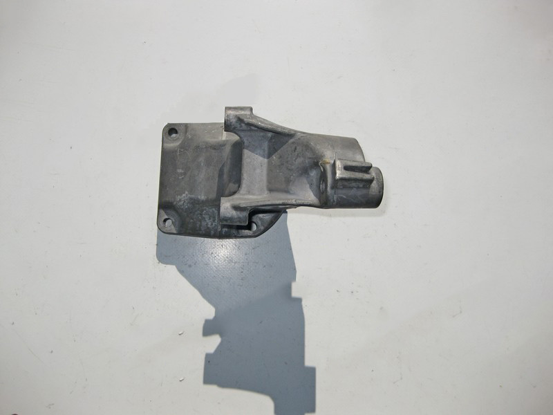 Mercedes-Benz  A6112230704 Кронштейн опори двигуна лівий OM646 R4 2.2 cdi E-Class W211 C-Class W203 Одесса - изображение 3