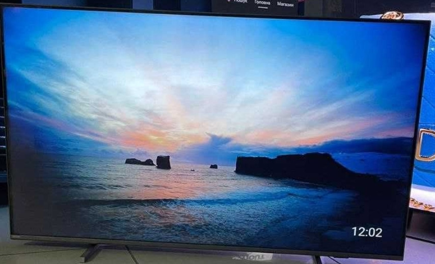 Телевизор Безрамный: 65