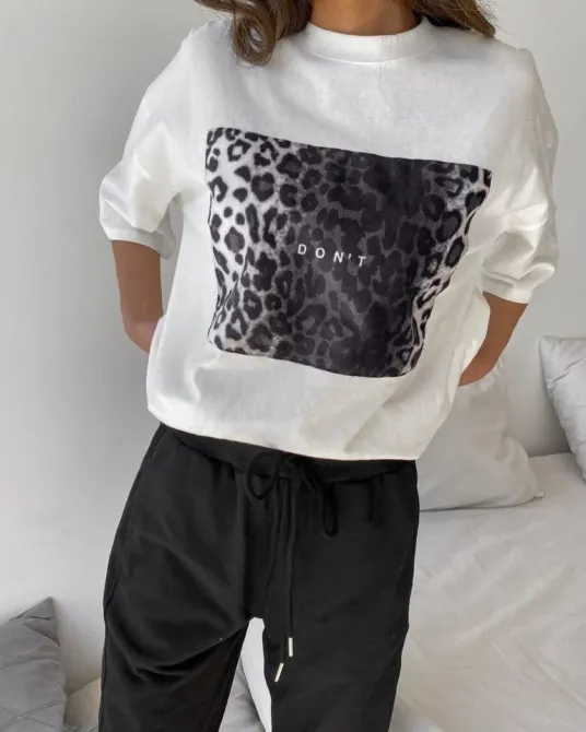 Футболка женская с принтом  48 Белая 2664085672 Днепр - изображение 1