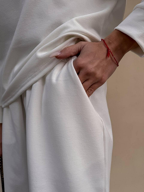 Жіночий базовий прогулянковий костюм на осінь щільний джерсі Білий, 44/46 Одеса - фото 2