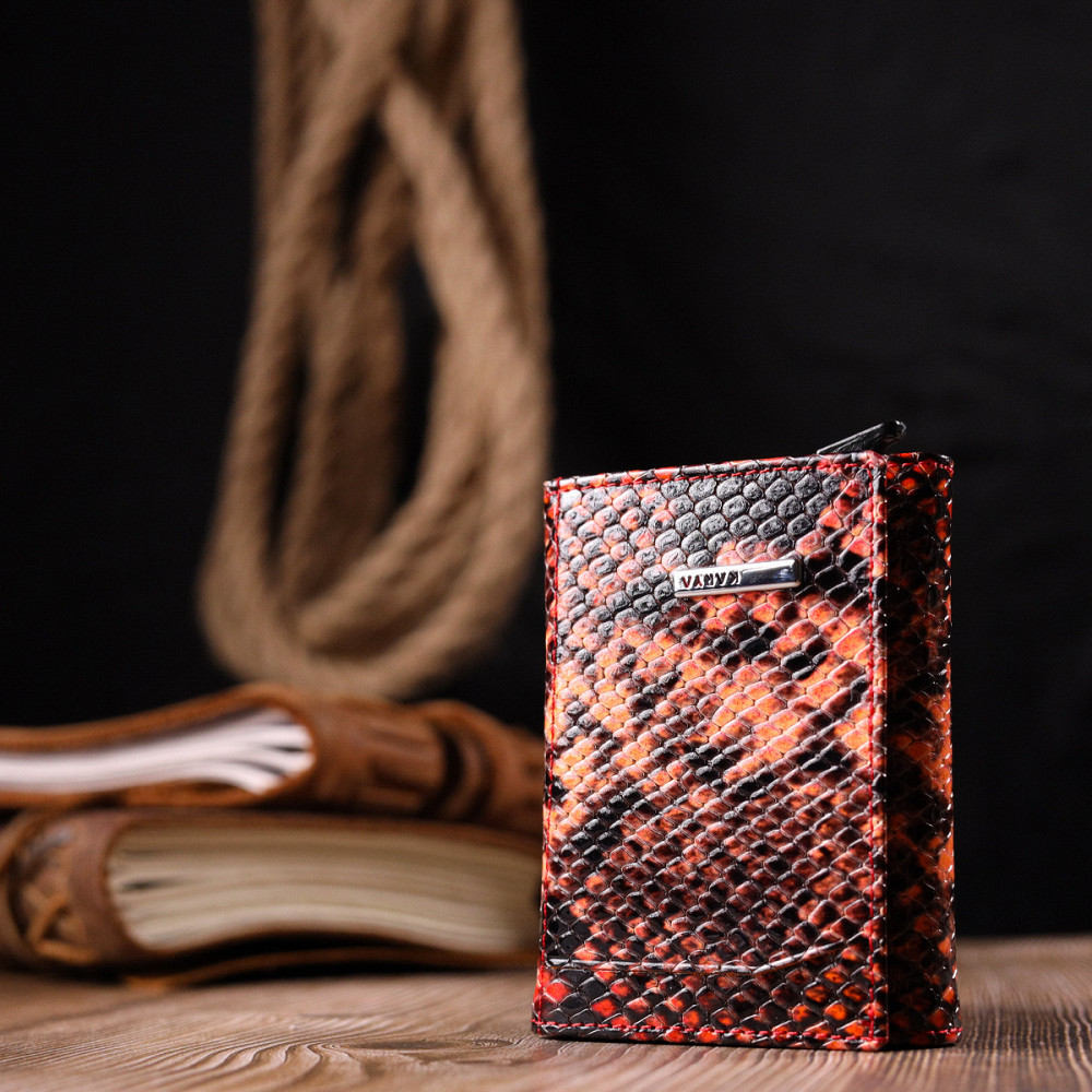 Визитница из натуральной фактурной кожи под змею KARYA 20982 Разноцветный Киев - изображение 8