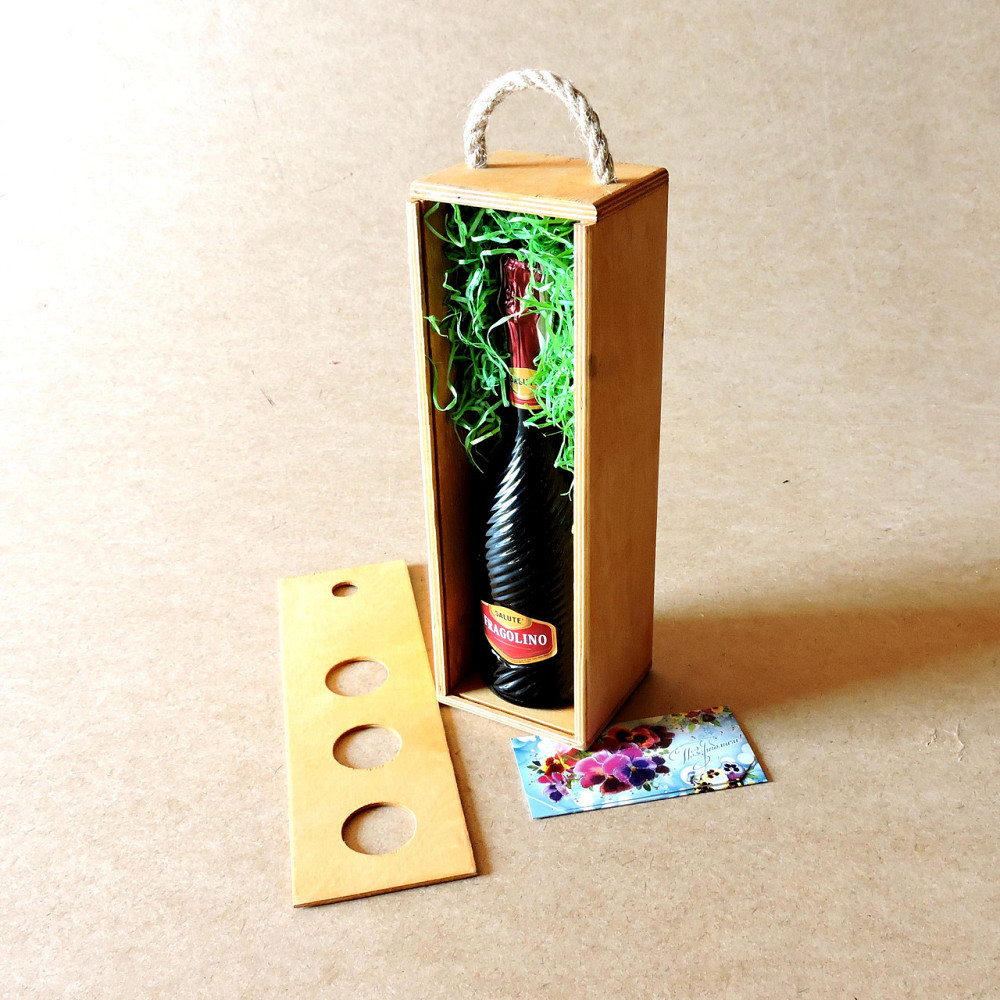 Подарочная коробка 