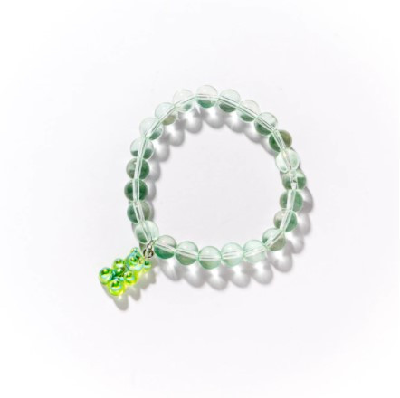 Браслет с мишкой и бусами, цвет салатовый, размер универсальный на резинке, мишка 1,6см Киев - изображение 1