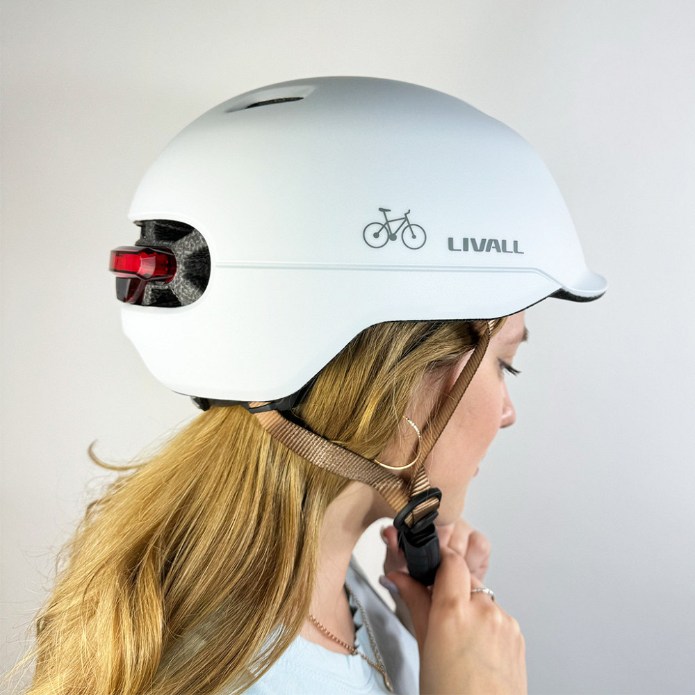 Захисний шолом Livall C20 (M) White (54-58см), сигнал стопів Київ - фото 10