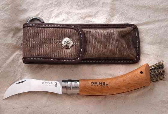 Складаний ніж для Грибів з чохлом у пеналі Opinel No8 "Chapighon blister" (001327) Неіржавка сталь Нововолинськ