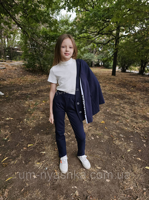 Школьный брючный костюм р.122-158 Кривой Рог - изображение 6