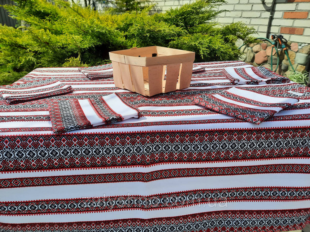 Вышитая скатерть на хлопке красная Киев - изображение 8