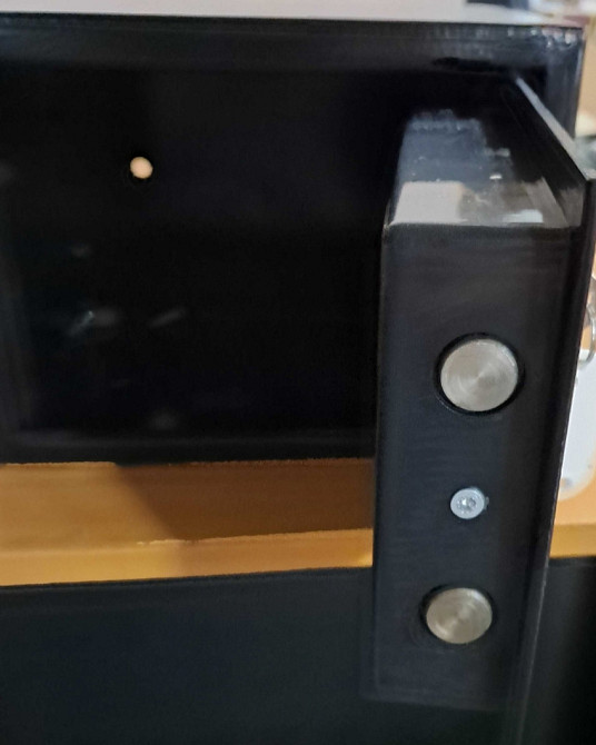 Сейф мебельный Киев - изображение 2