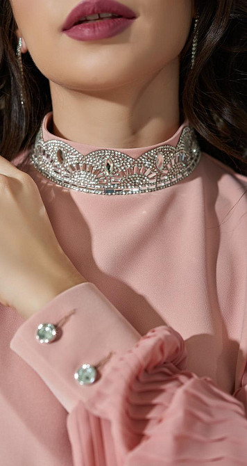 Роскошное свободное платье с кристаллами (46) Киев - изображение 2