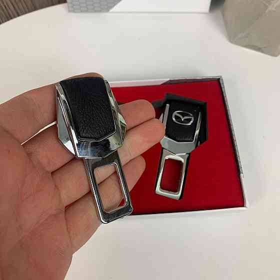 Заглушки для ремней безопасности на подарок в коробочке Toyota, BMW, Lexus, Mazda, Nissan, Subaru, Chevrolet Харьков
