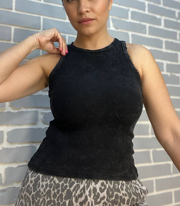Майка женская YI FANG 501-2733 вареная рубчик порезанные швы one size, черный, one size Киев - изображение 1
