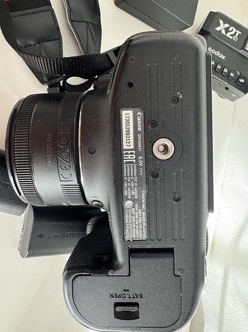 Canon EOS 6D Mark II + Canon EF Lens 50mm 1:1.8 STM Харьков - изображение 1