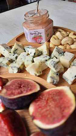 Крем мед с клубникой 50 грамм 1 Одесса