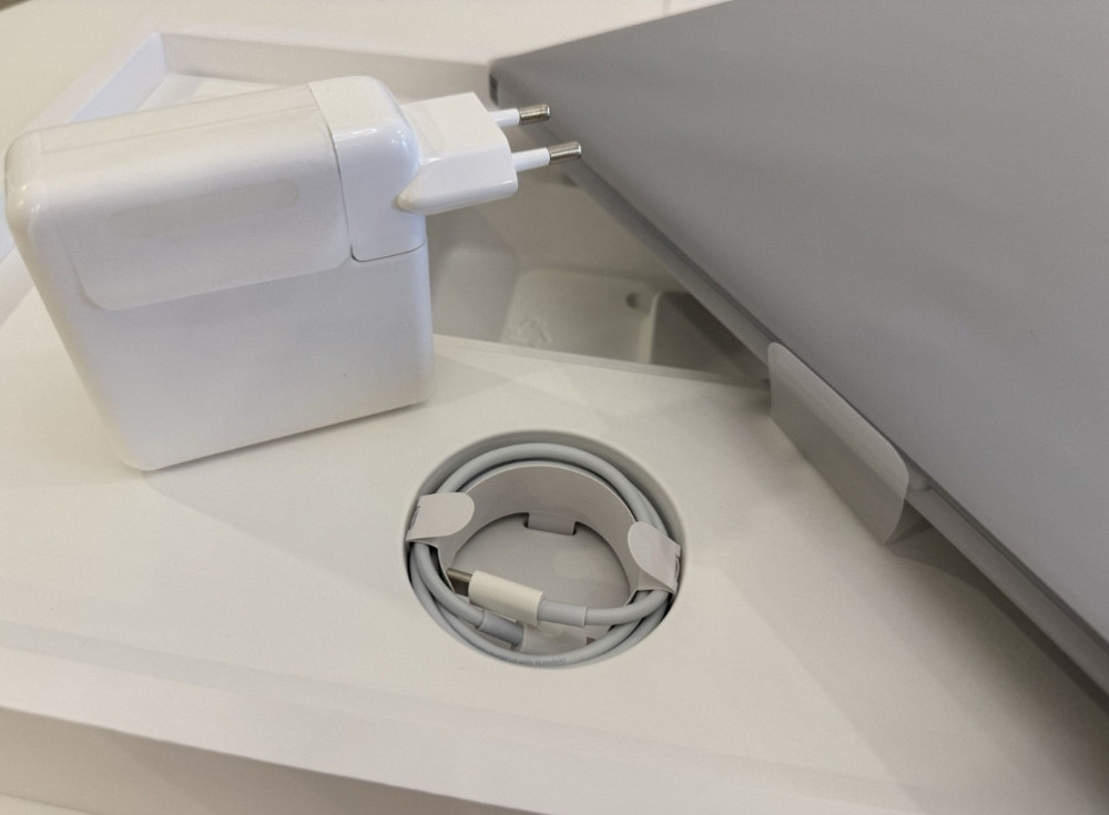 MacBook Pro 16  i9/16GB/1TB/ Новый! Киев - изображение 4