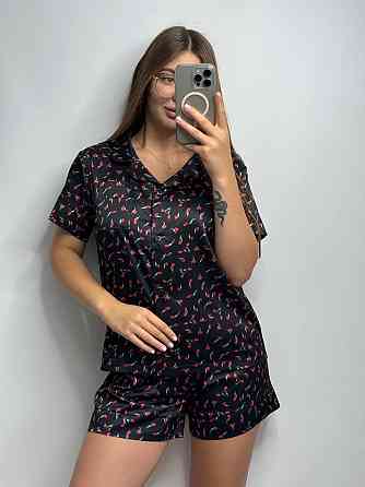 Женская пижама сатиновая Черный с тюльпаном M-L Харьков