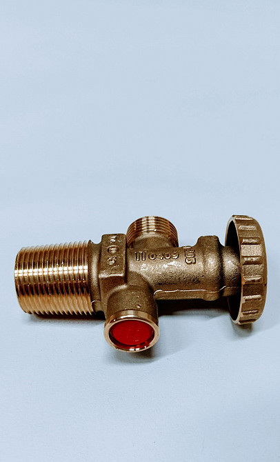 Вентиль пропановий балонний 27,8 з клапаном CAVAGNА ( Італія ) Київ - фото 1