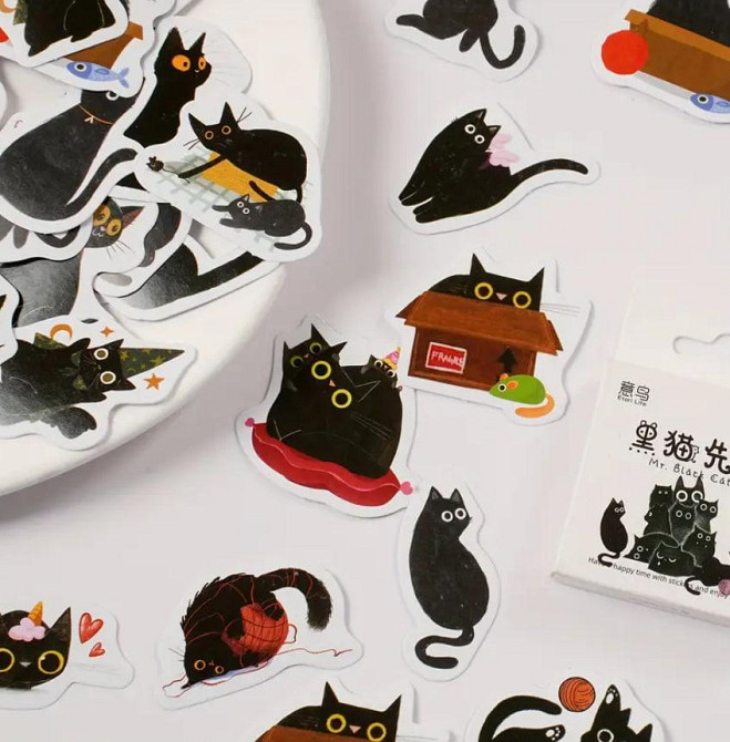 Набор из 23 наклеек 