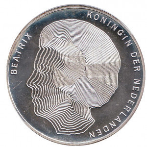 100 років правлінню корольов. Монета 50 гульденів. 1990 рік, Нідерланди. Полтава - фото 1
