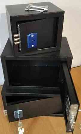 Мини сейф,для дома ,офиса.Для денег,драгоценностей Киев