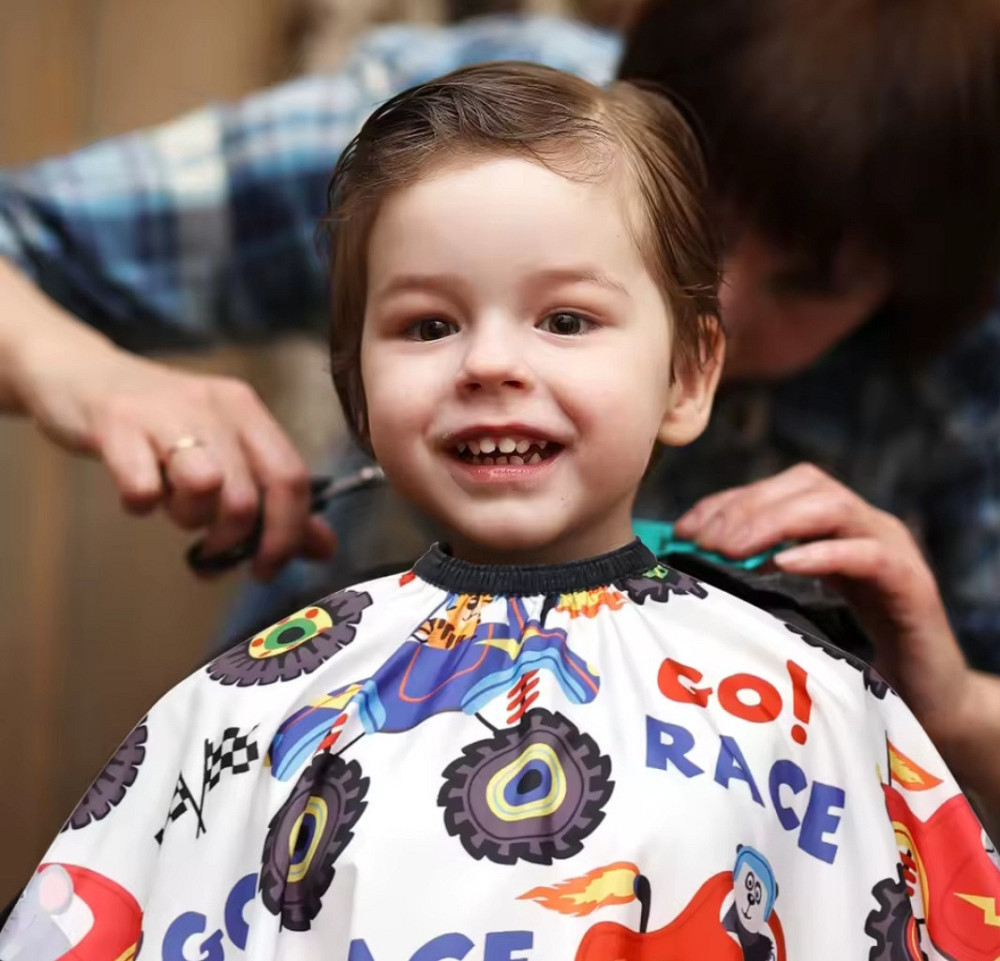 Детская парикмахерская накидка с машинками для стрижки 102 на 140см белый Киев - изображение 4