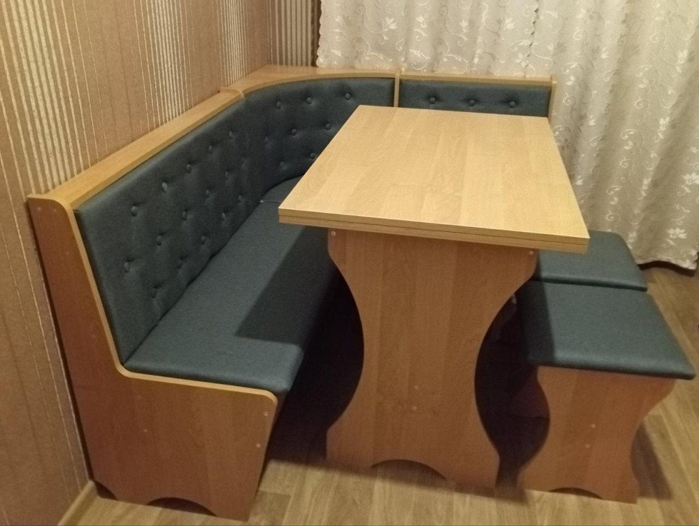 Кухонний куток , комплект з кутка, стола та двох табуреток Сімейний 114х154 см Вільха Львів - фото 6