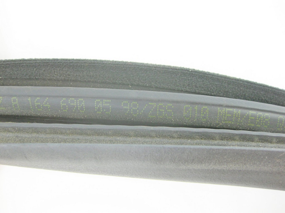 Mercedes-Benz  A1646900598 9E56 Ущільнювач задніх дверей на кузові чорний GL X164 Одесса - изображение 7