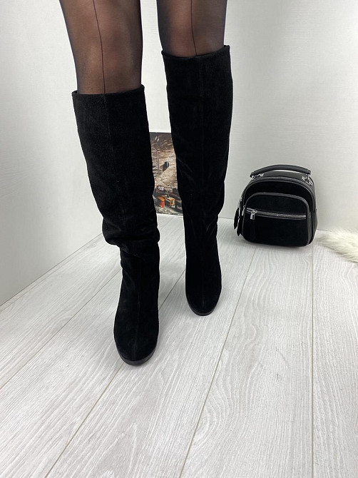 Injers Чоботи жіночі замшеві демісезонні весна-осінь на підборах чорні, з натуральної замші р. Коломия - фото 7