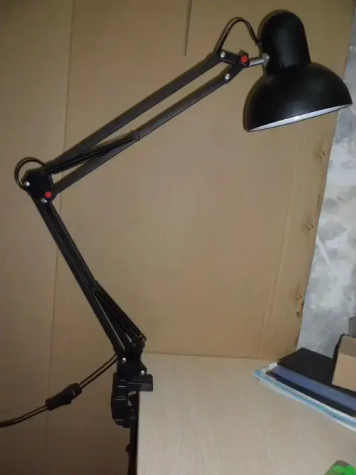 Настольная лампа на струбцине E27 60Вт черная для маникюра и работы Киев - изображение 2