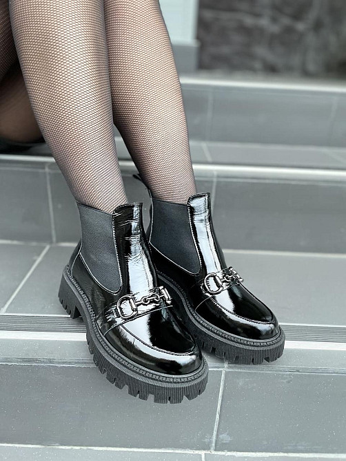 SOTHBY'S Жіночі черевики Sothby 's чорні шкіра лакована розмір 36-39 (M-1075) Коломия - фото 3