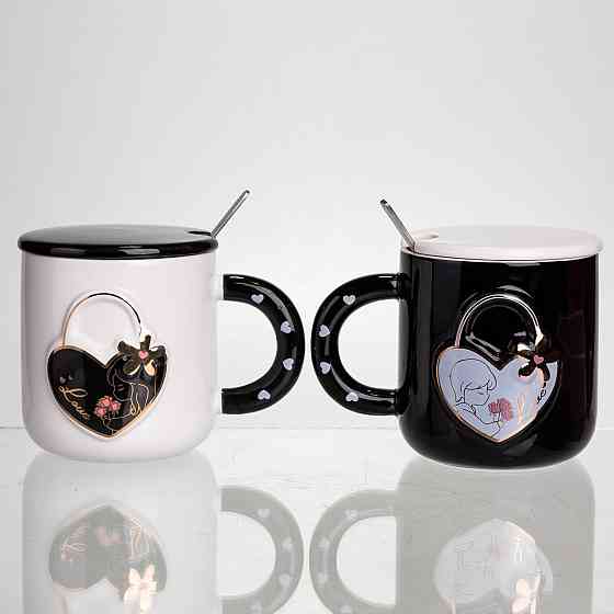 Набор парных фарфоровых чашек с сердцем 2 (шт) по 400 (мл) чашки на подарок с крышкой и ложкой Черный с белым FM-33 SBR Киев